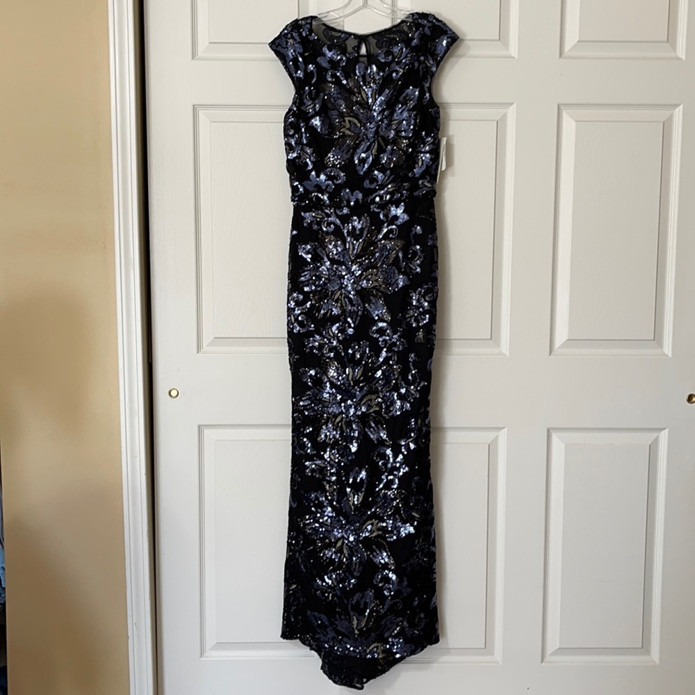 NWT-GORGEOUS Badgley Mischka Womens Silk Cap Sleeves Semi-Formal Dress Size 6